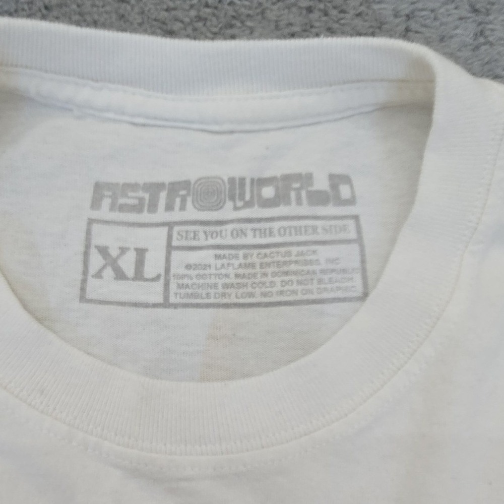 Travis Scott Astroworld Festival 2021 See You In UTOPIA Shirt Men's Size XL - Picture 7 of 8